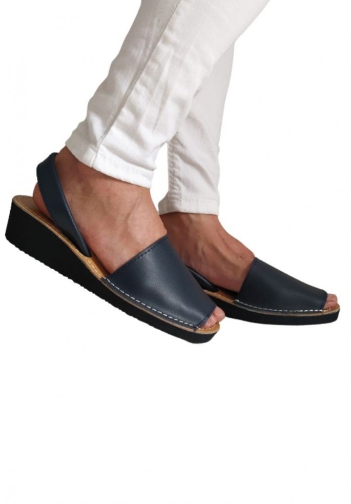 MENORQUINA CUÑA PIEL