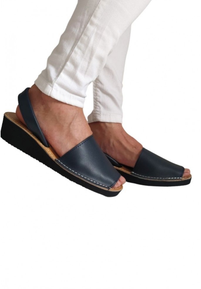 MENORQUINA CUÑA PIEL