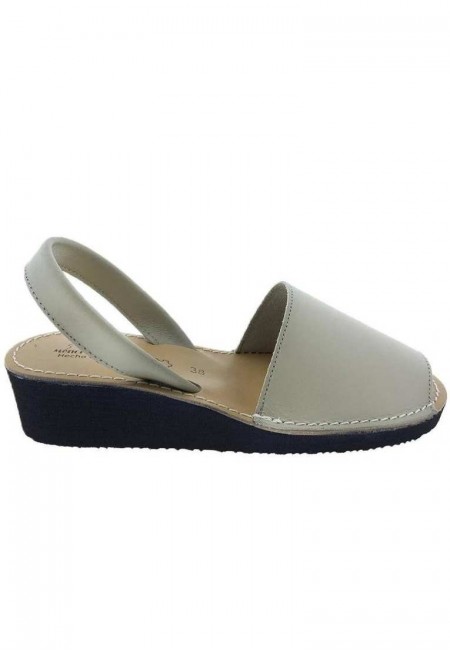 MENORQUINA CUÑA PIEL