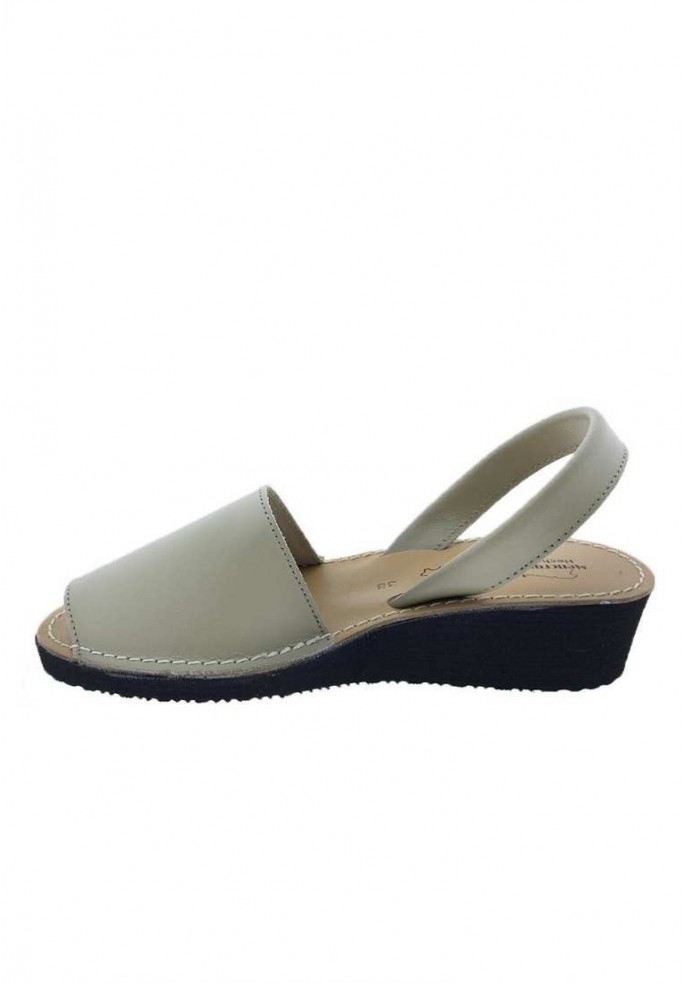 MENORQUINA CUÑA PIEL