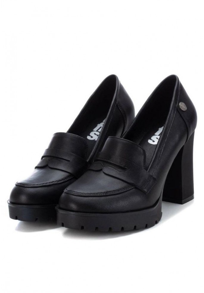 MOCASIN SUELA DENTADA Y TACON ALTO |...