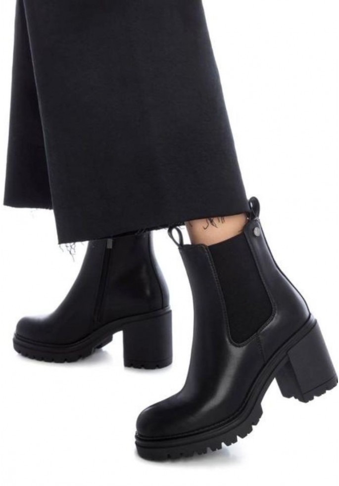 BOTIN TACON ANCHO Y ELASTICO LATERAL...