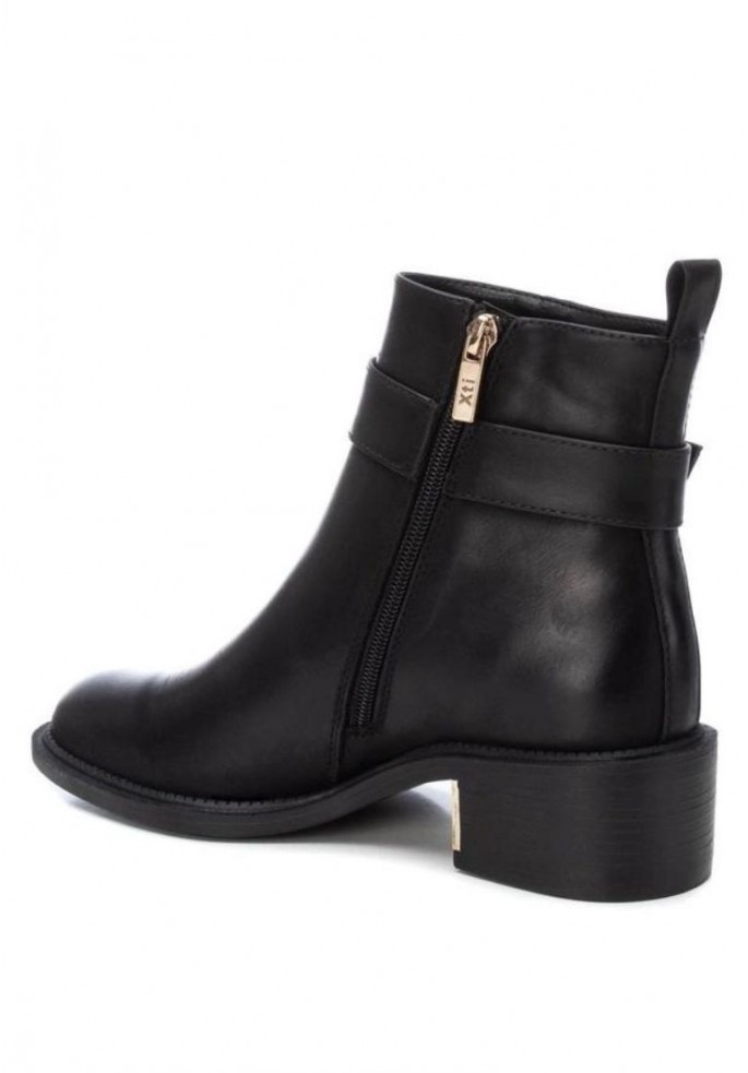 BOTIN PLANO CON HEBILLA DORADA DE...