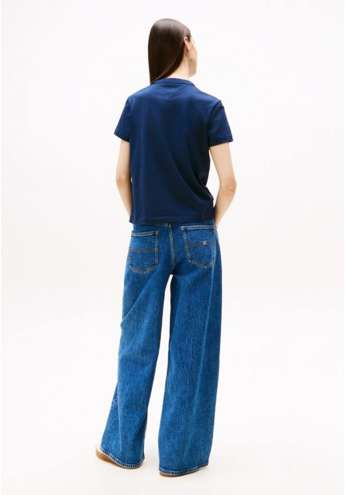 CAMISETA BADGE TEE | TOMMY HILFIGER