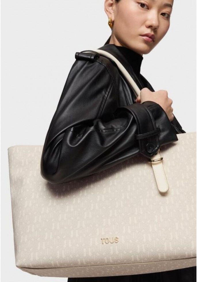 CAPAZO L. BUCKLES SILHOUETTE | TOUS